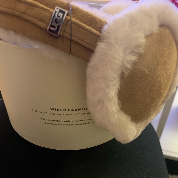 UGG Accessories - UGG Classic Wired Sheepskin Earmuffs